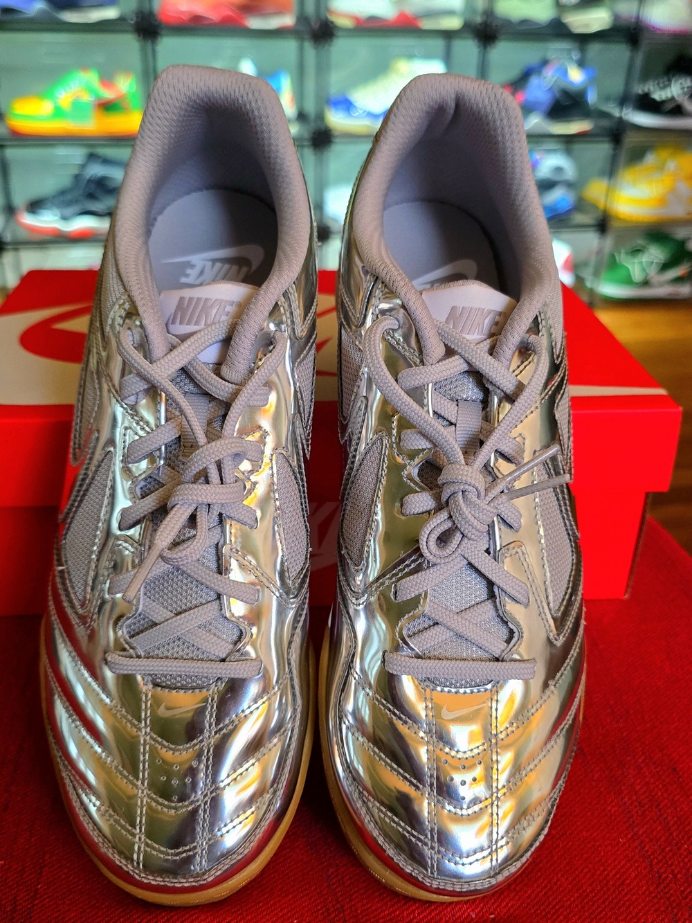 Nike Men's Silver Metallic Low-Top Sneakers